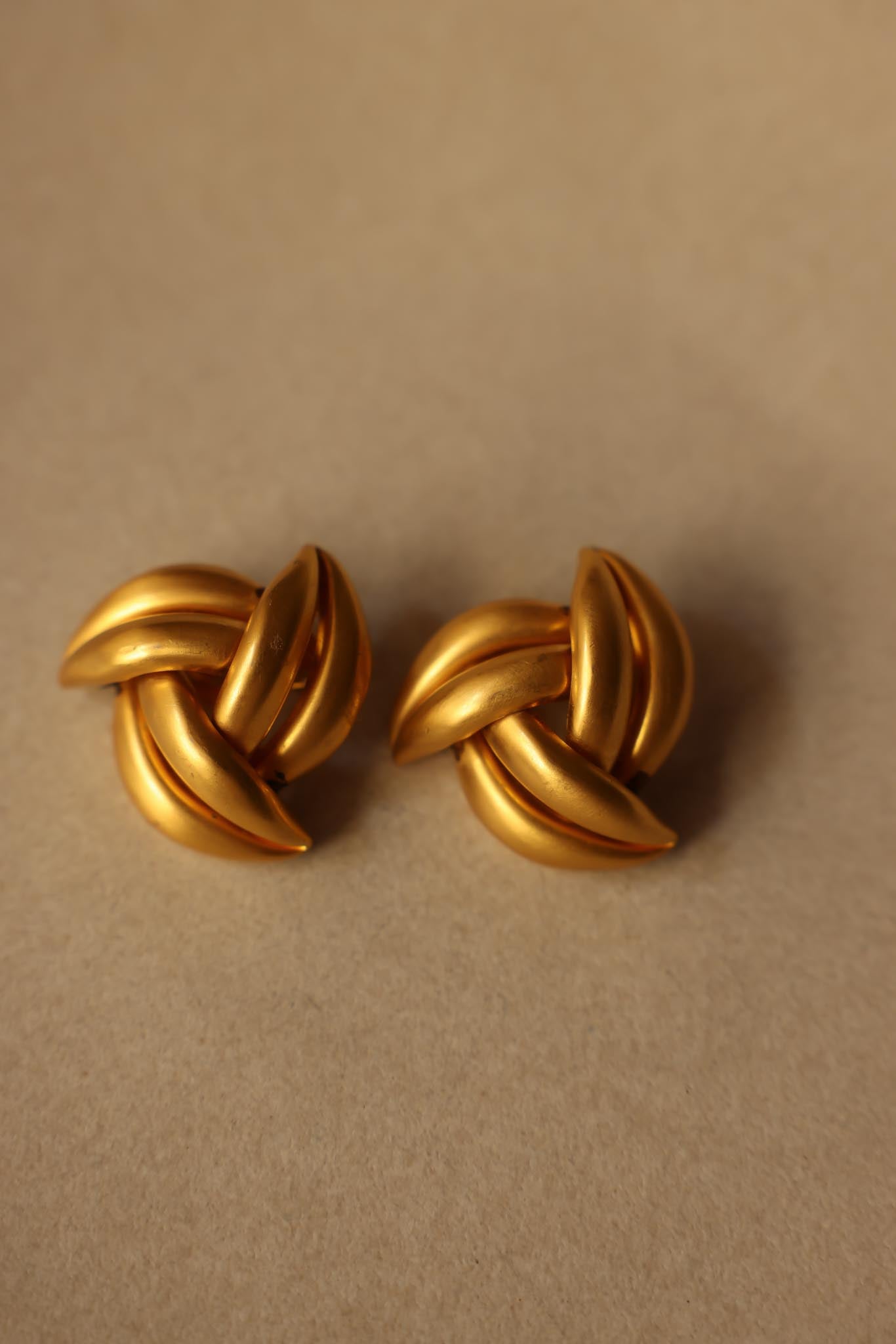 Knotted Dome Clip-On Earrings|Vintage Baazaar 