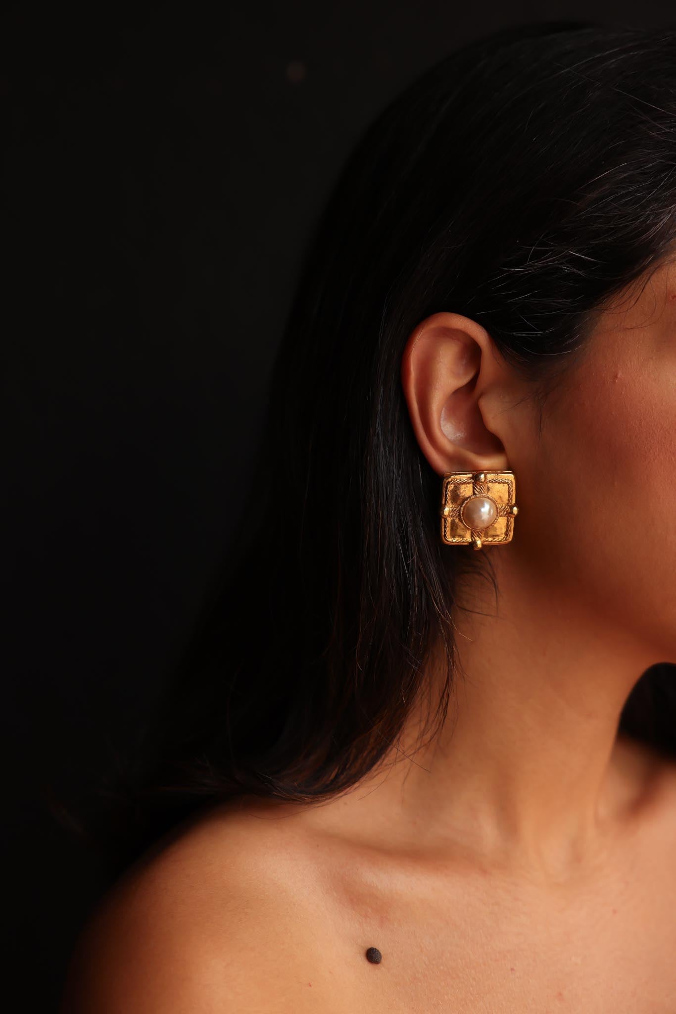 Carlisle Gold-Tone Clip-On Earrings with Faux Pearl Center|Vintage Baazaar 
