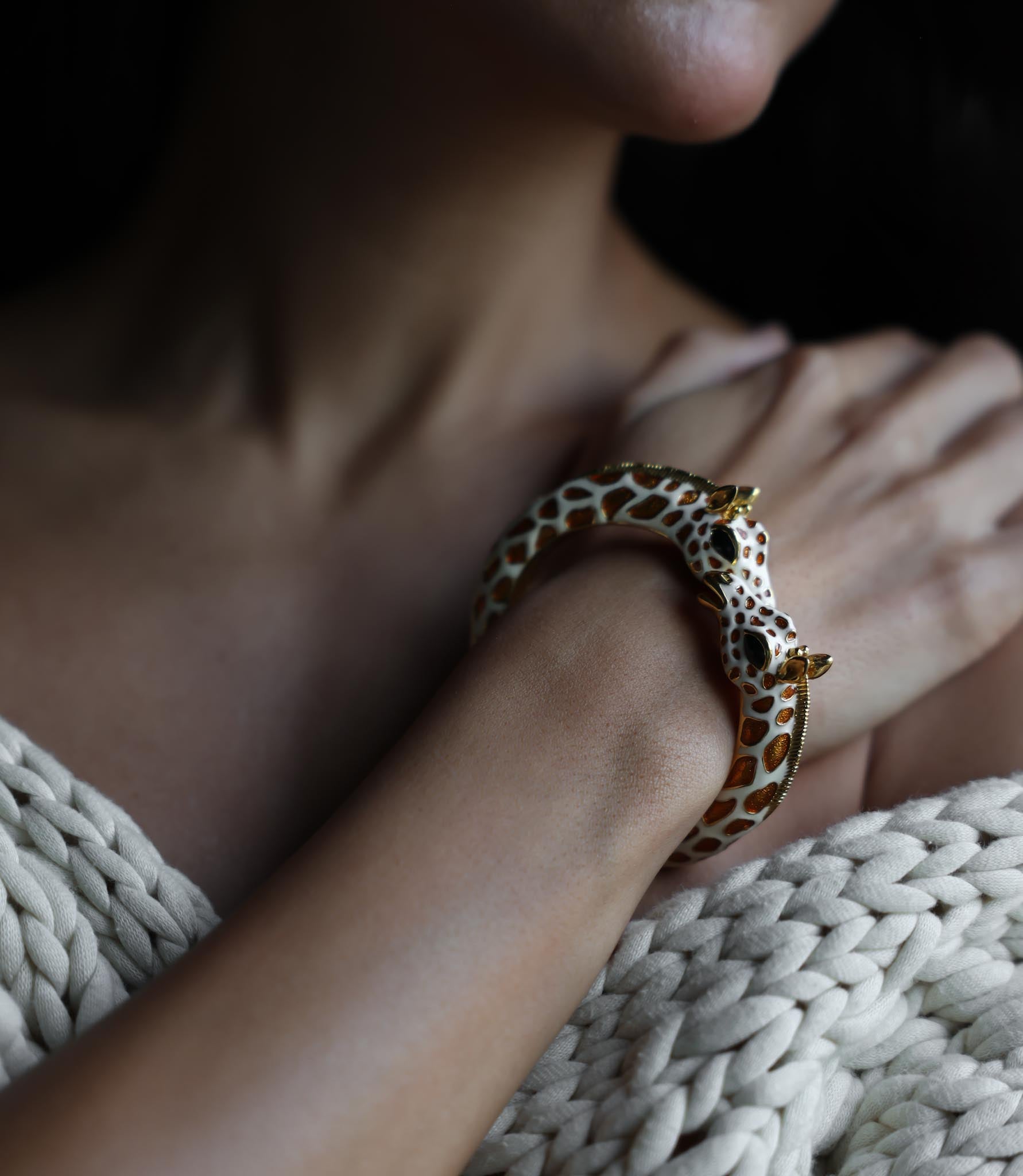 KJL Gold Plated Signed Giraffe Bangle Bracelet|Vintage Baazaar 