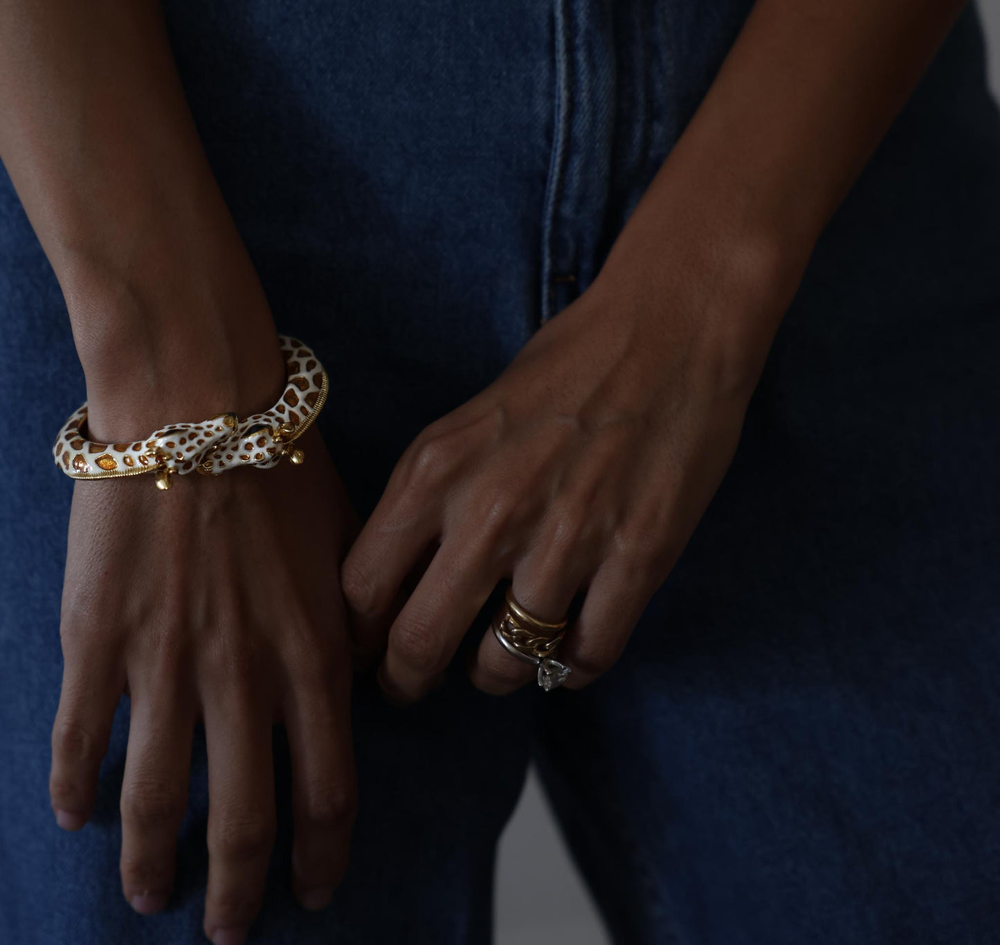 KJL Gold Plated Signed Giraffe Bangle Bracelet|Vintage Baazaar 