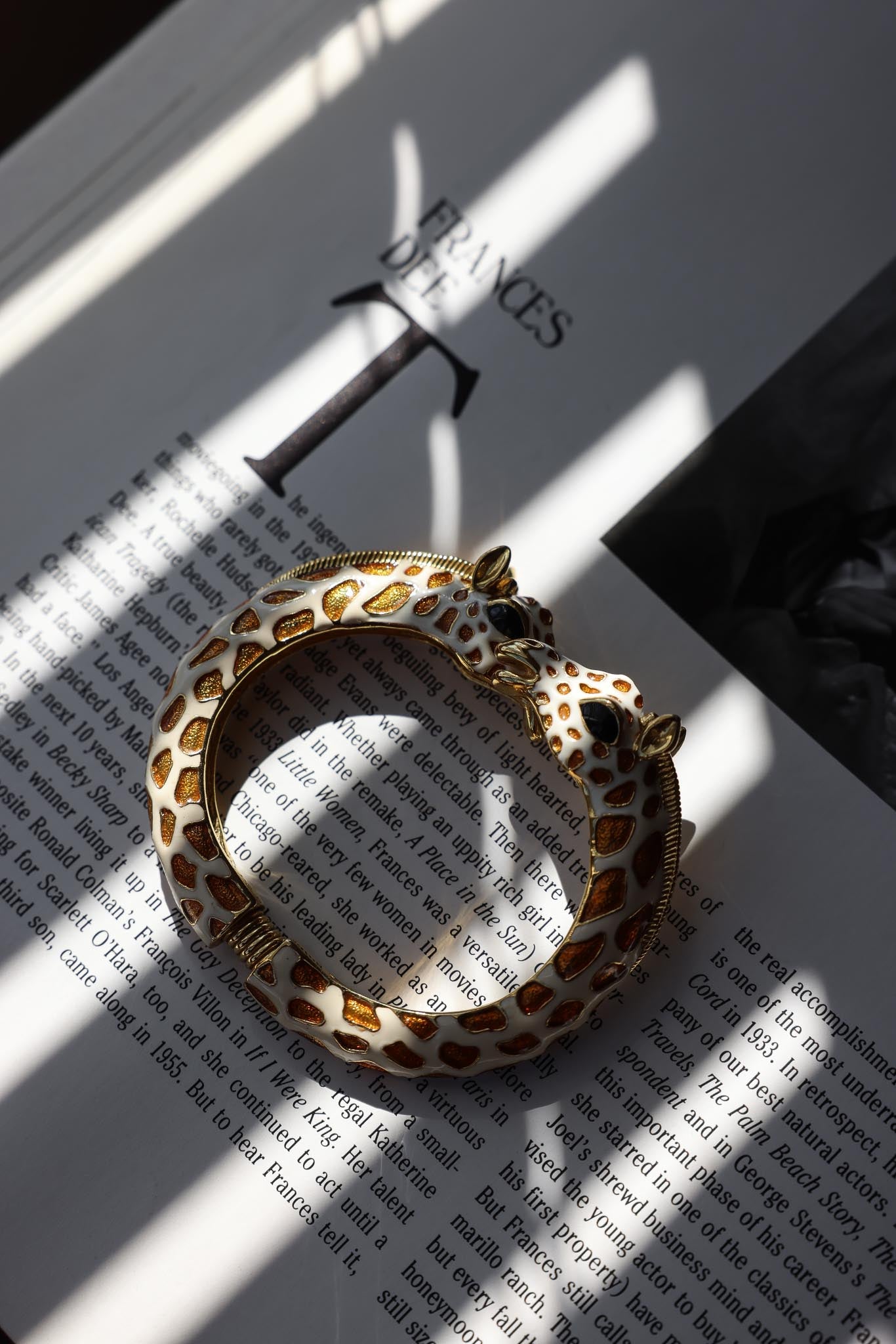 KJL Gold Plated Signed Giraffe Bangle Bracelet|Vintage Baazaar 