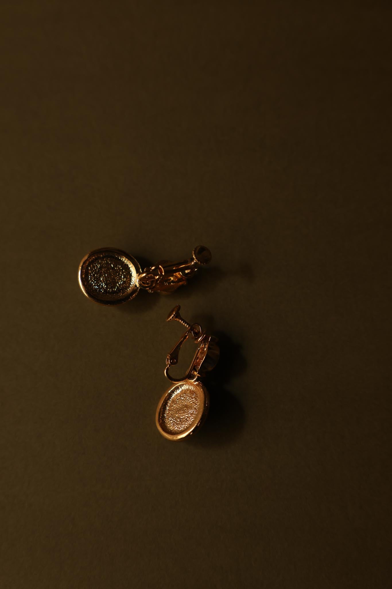 Gold and Faux Pearl Dangle Earrings with Rhinestone Accent - Screw-Back|Vintage Baazaar 