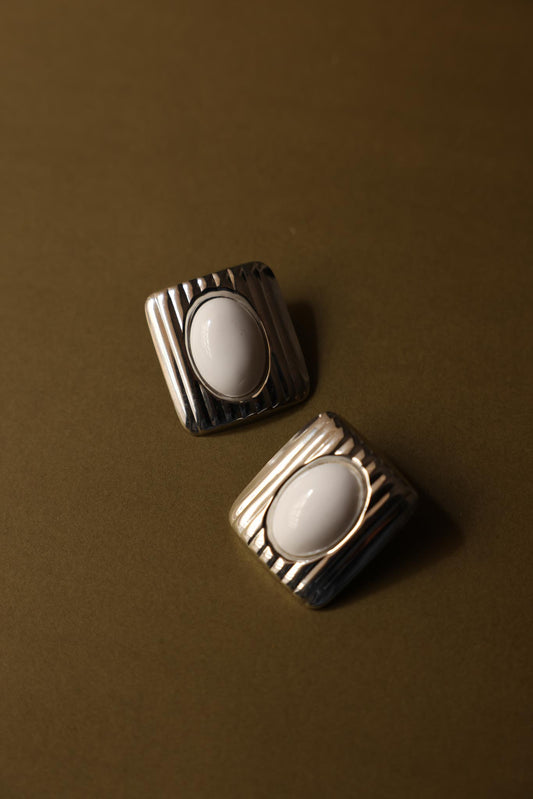 Silver-Tone Ribbed Rectangle Earrings - Pierced|Vintage Baazaar 