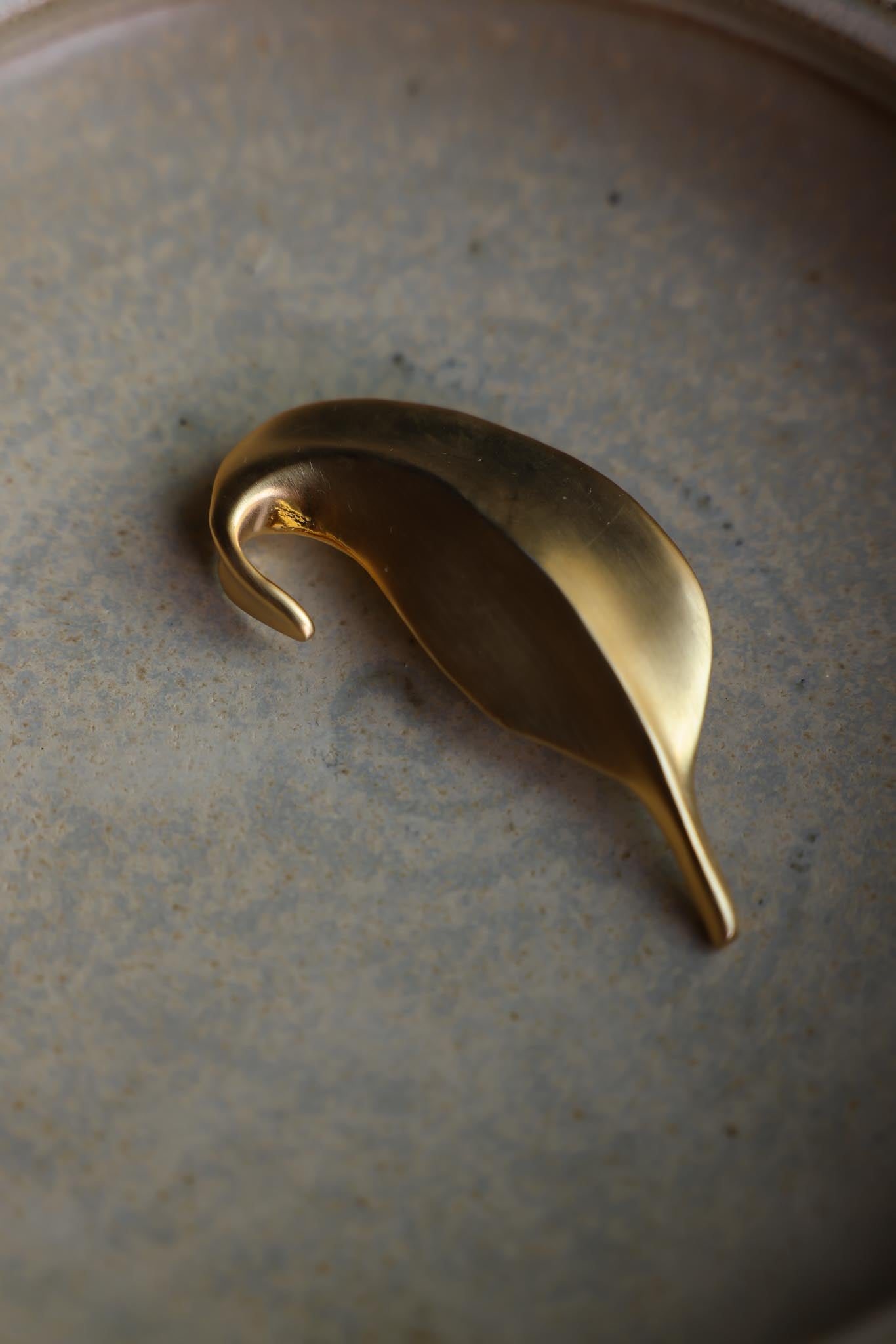 Matte Gold Leaf Brooch