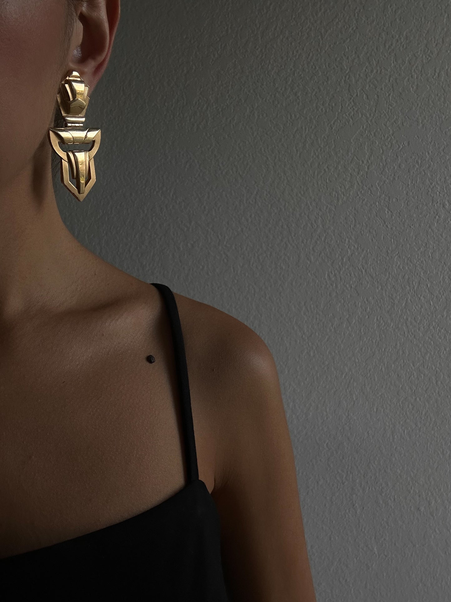 Golden Pharaoh Earrings|Vintage Baazaar 