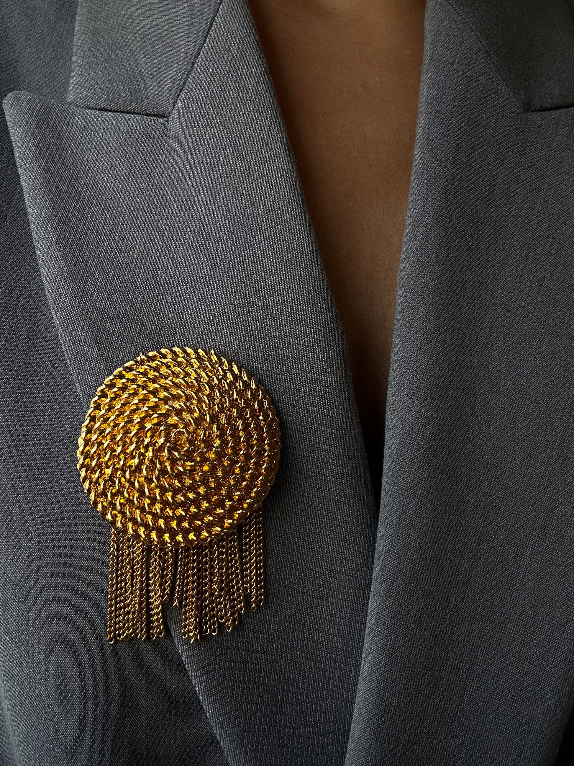 Golden Spiral Tassel Brooch|Vintage Baazaar 