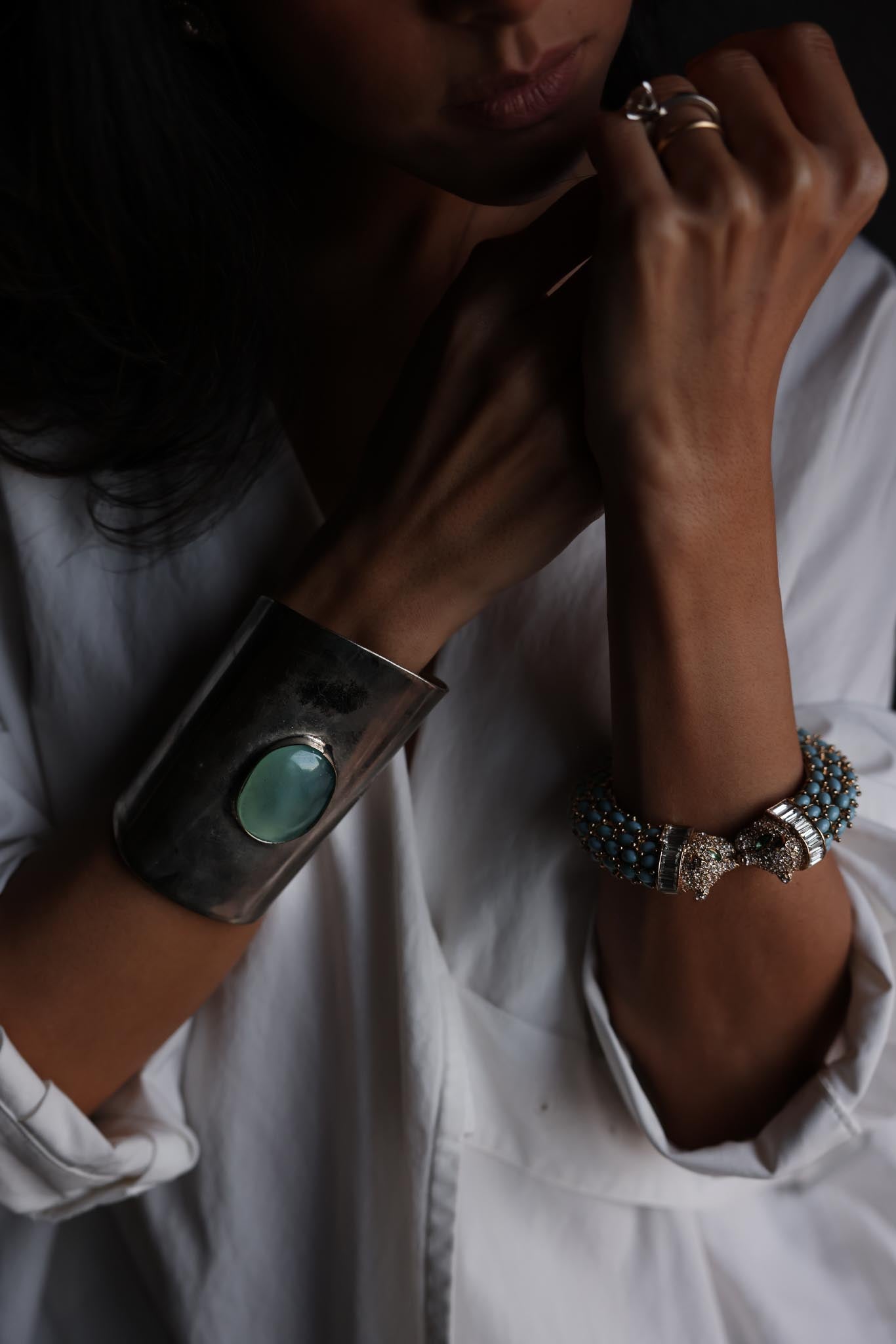 Turquoise & Crystal Panther Hinged Enamel Bangle|Vintage Baazaar 