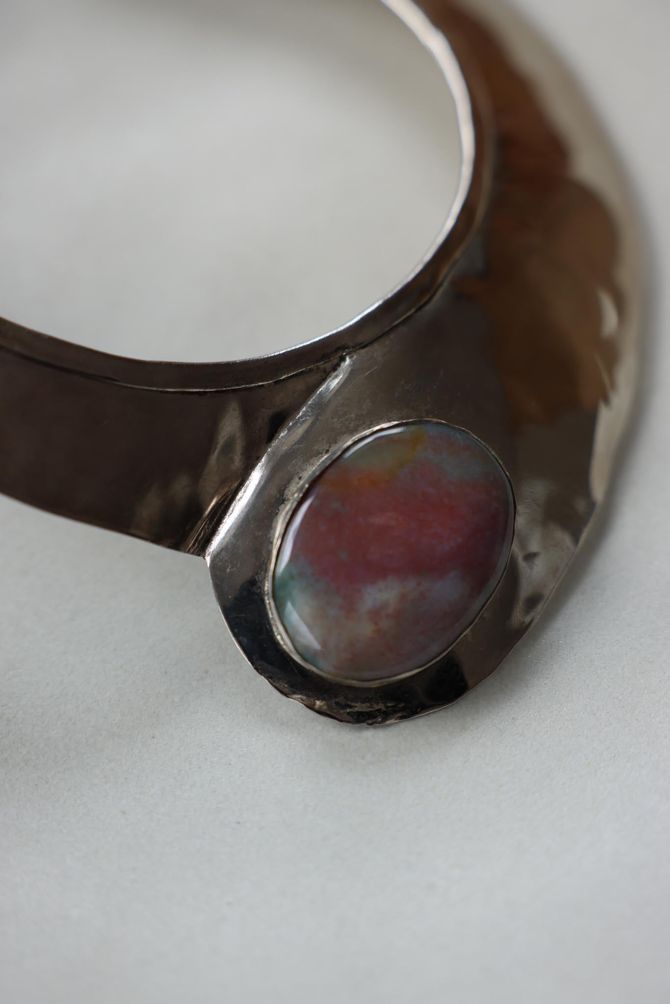 Hammered Silver-Tone Statement Collar Necklace|Vintage Baazaar 