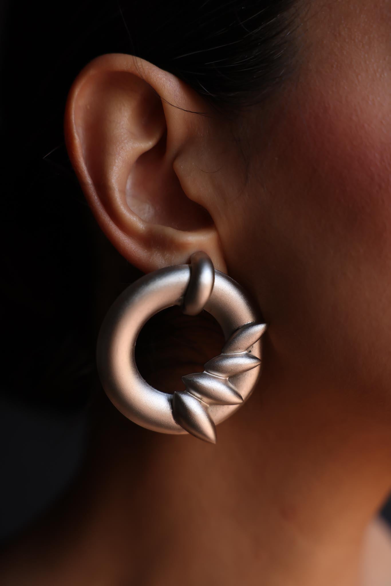 Silver-Tone Sculptural Pierced Earrings|Vintage Baazaar 