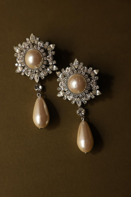 Crystal Bloom Drop Earrings|Vintage Baazaar 