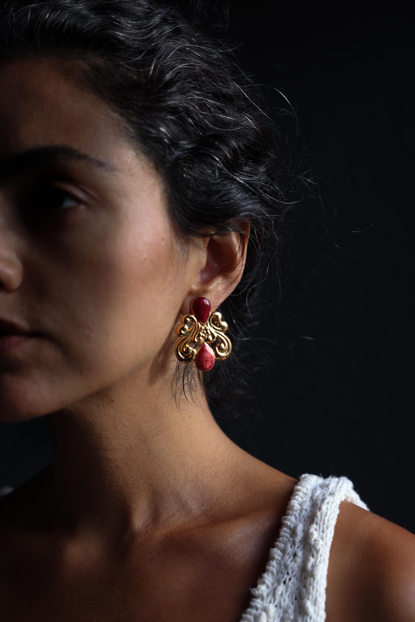 Vintage Gold Tone Red Enamel Earrings|Vintage Baazaar 