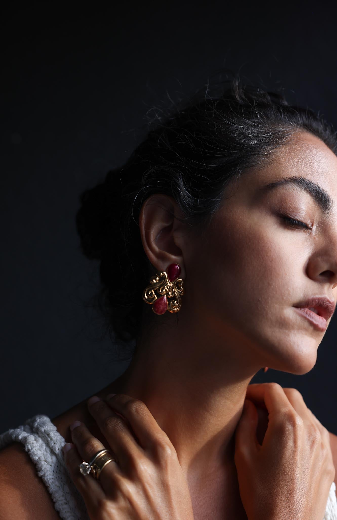 Vintage Gold Tone Red Enamel Earrings|Vintage Baazaar 