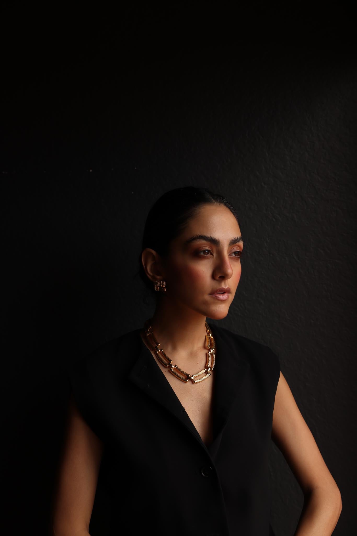Gold-Tone Double-Link Statement Necklace|Vintage Baazaar 