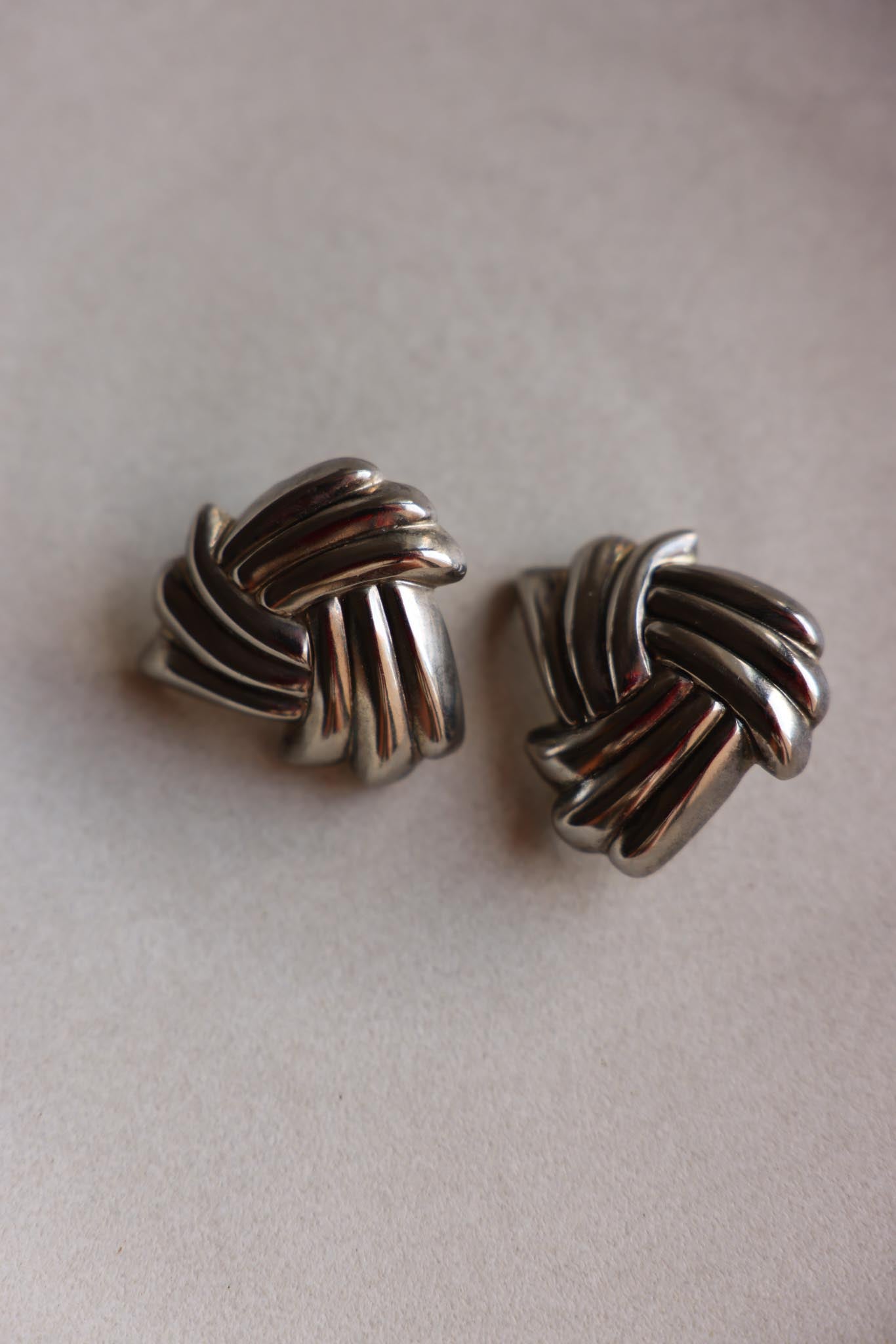 Woven Silver Clip-On Earrings|Vintage Baazaar 