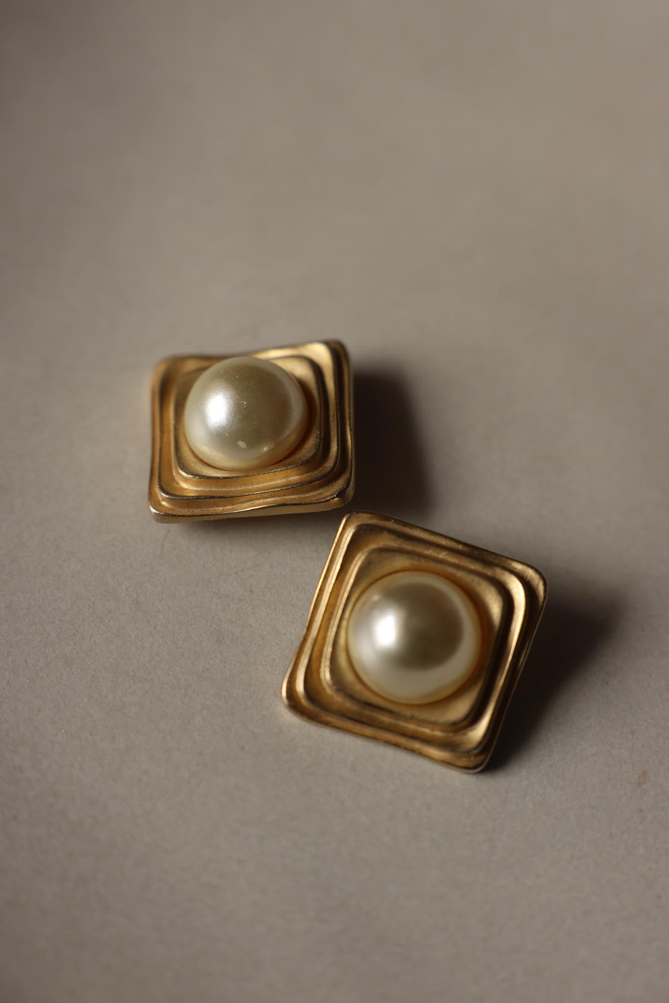 Gold Faux Pearl Clip-On Earrings|Vintage Baazaar 