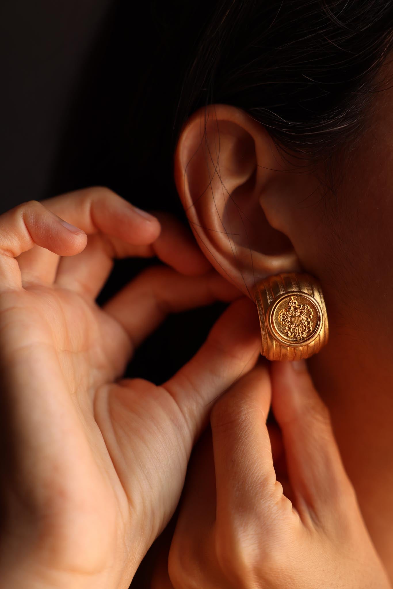 Embossed Crest Brushed Gold Clip-On Earrings|Vintage Baazaar 