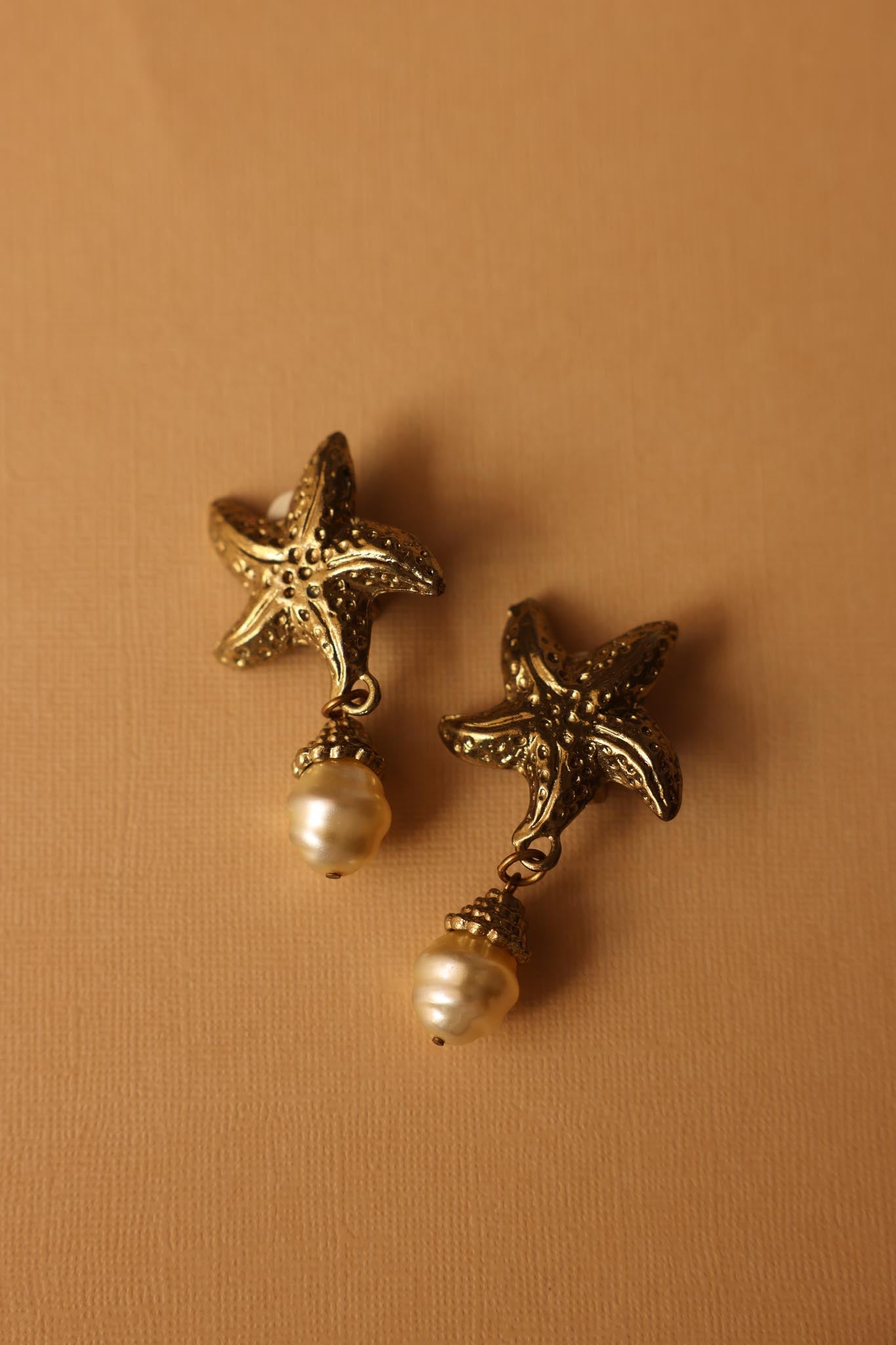 Starfish Pearl Drop Clip-On Earrings|Vintage Baazaar 