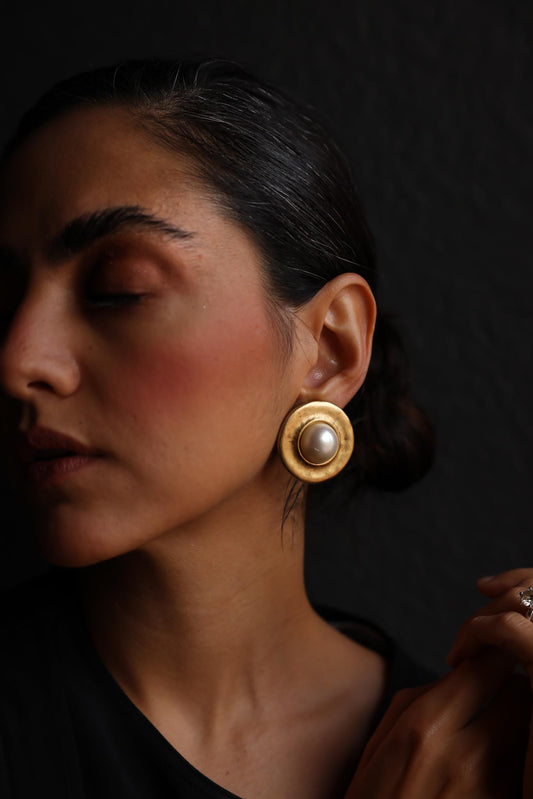 Erwin Pearl Clip-On Earrings|Vintage Baazaar 