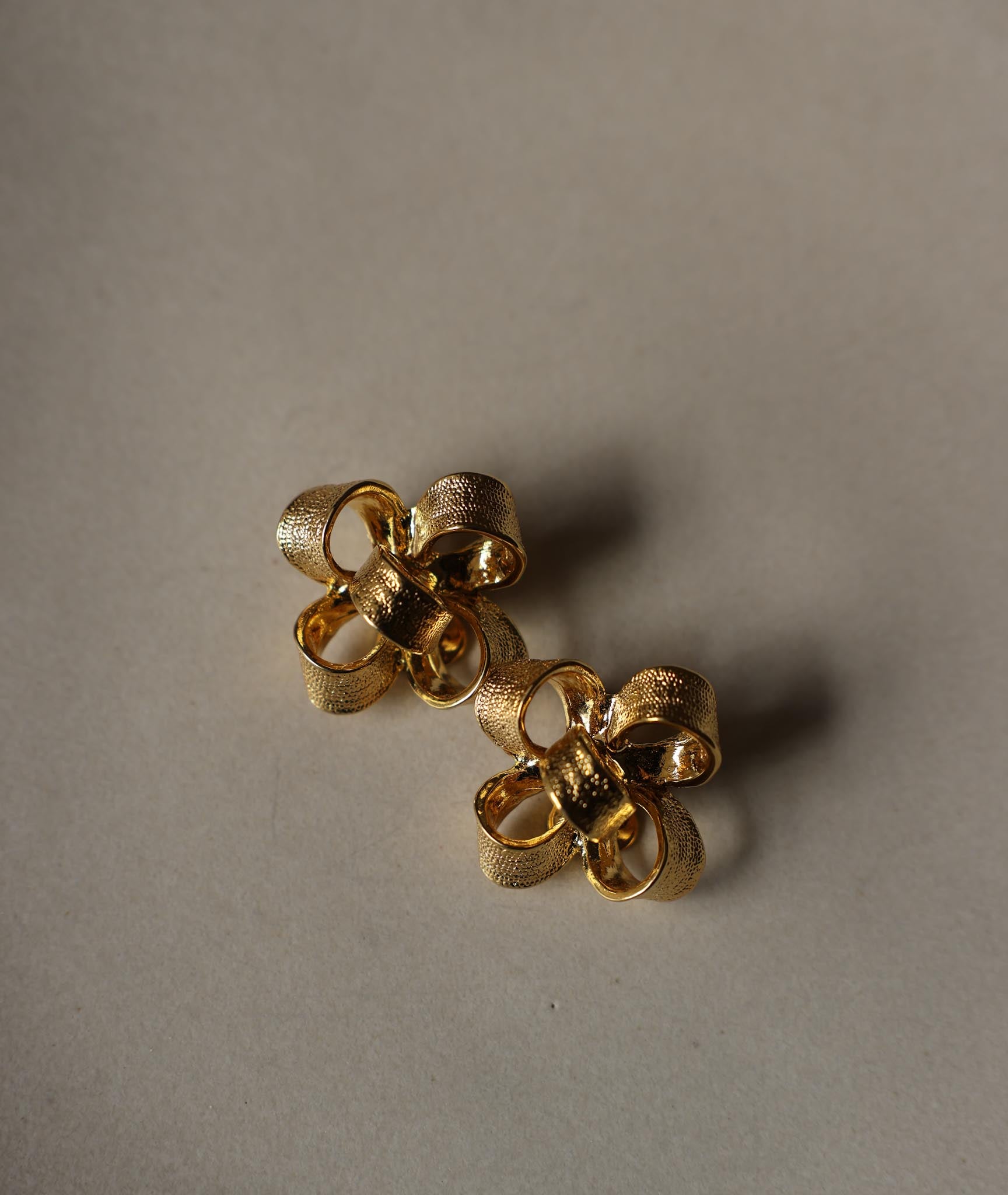 KJL Gold-Tone Bow Clip-On Earrings|Vintage Baazaar 