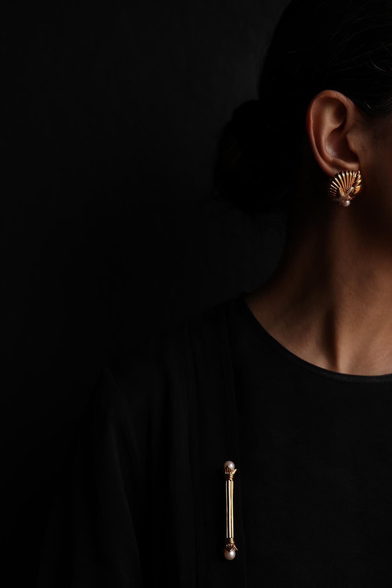 Krementz Pearl Bar Brooch|Vintage Baazaar 
