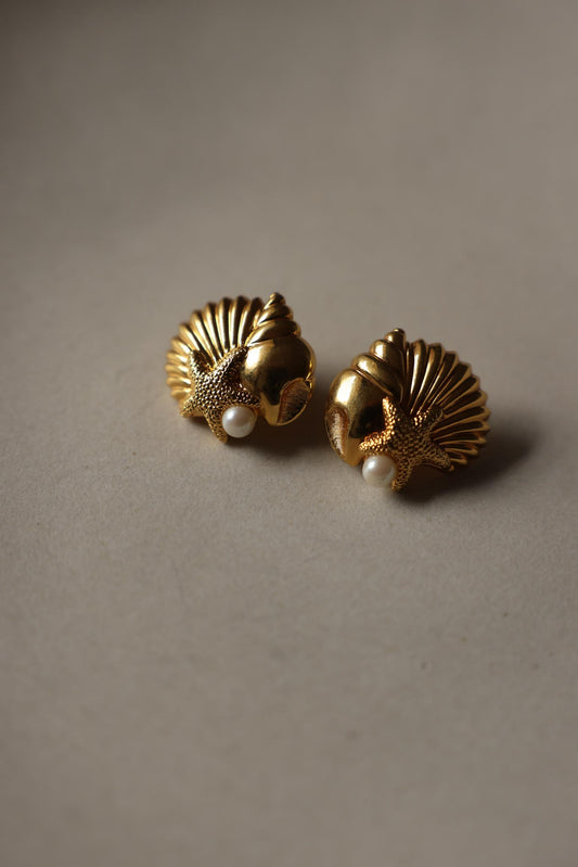 Avon Gold-Tone Shell & Starfish Earrings with Faux Pearls|Vintage Baazaar 