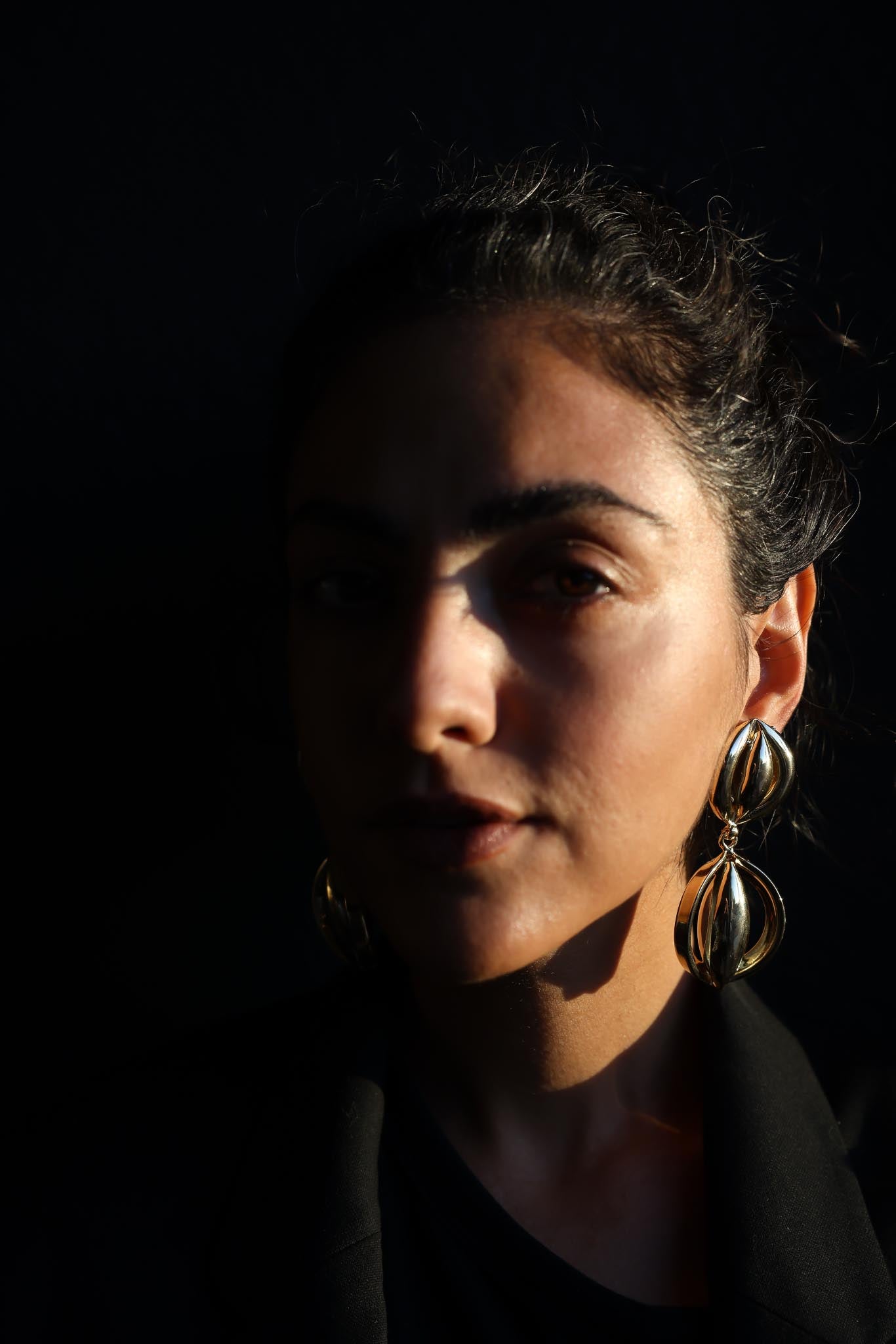 Golden Lantern Earrings|Vintage Baazaar 