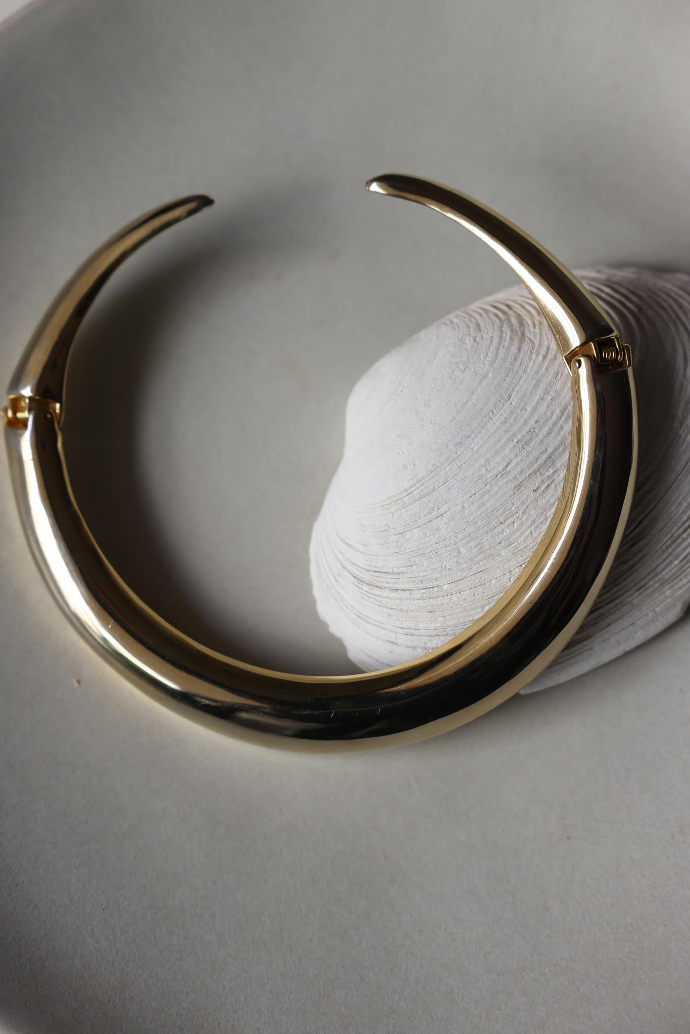 Gold-Tone Crescent Collar Necklace|Vintage Baazaar 