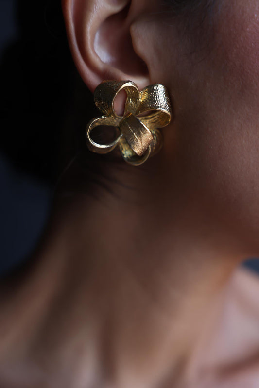 Golden Ribbon Bloom|Vintage Baazaar 