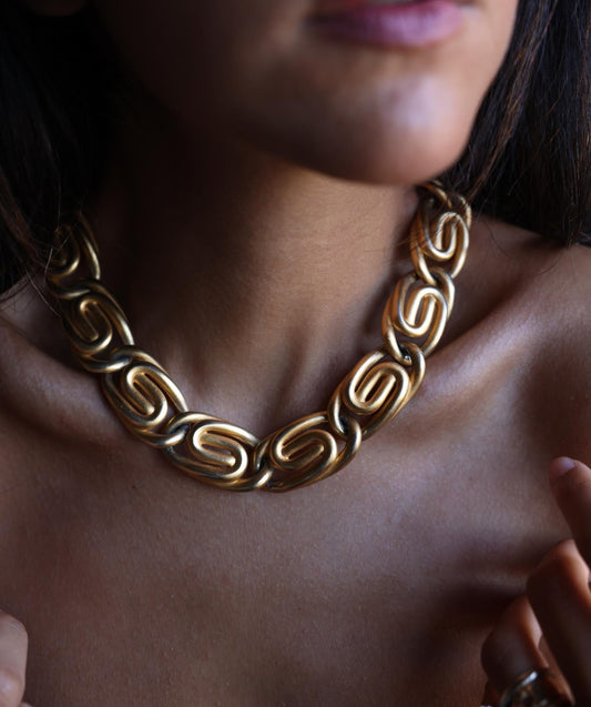 Vintage Matte Gold Chunky Collar Necklace Anne Klein|Vintage Baazaar 