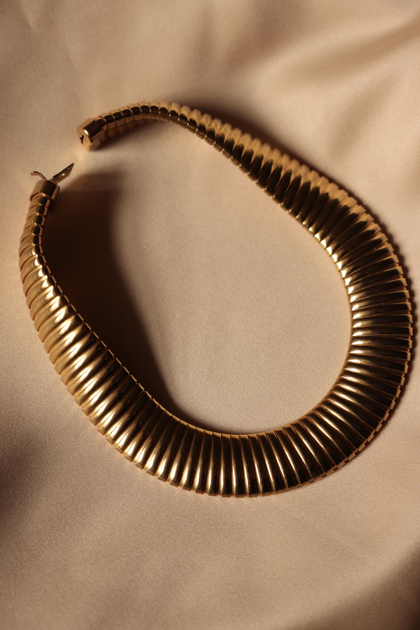 1980s Gold Tone Omega Coil Necklace