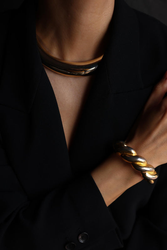 Twisted Elegance Hinged Bracelet|Vintage Baazaar 