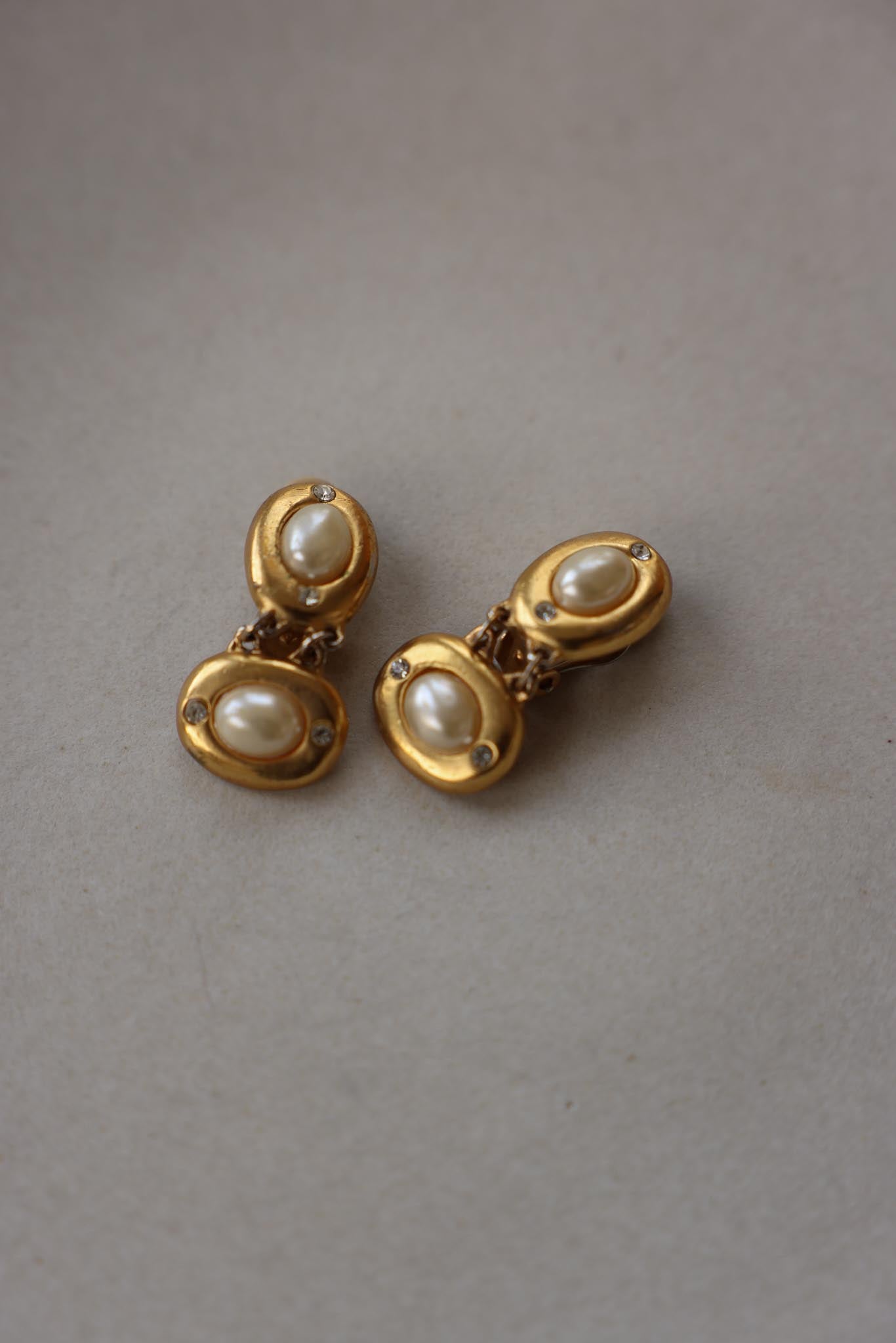 Golden Pearl Drop Clip-On Earrings|Vintage Baazaar 
