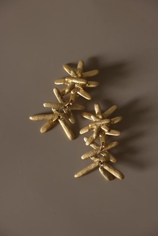 Matte Gold Abstract Dangle Clip-On Earrings | 1980s Dead Stock