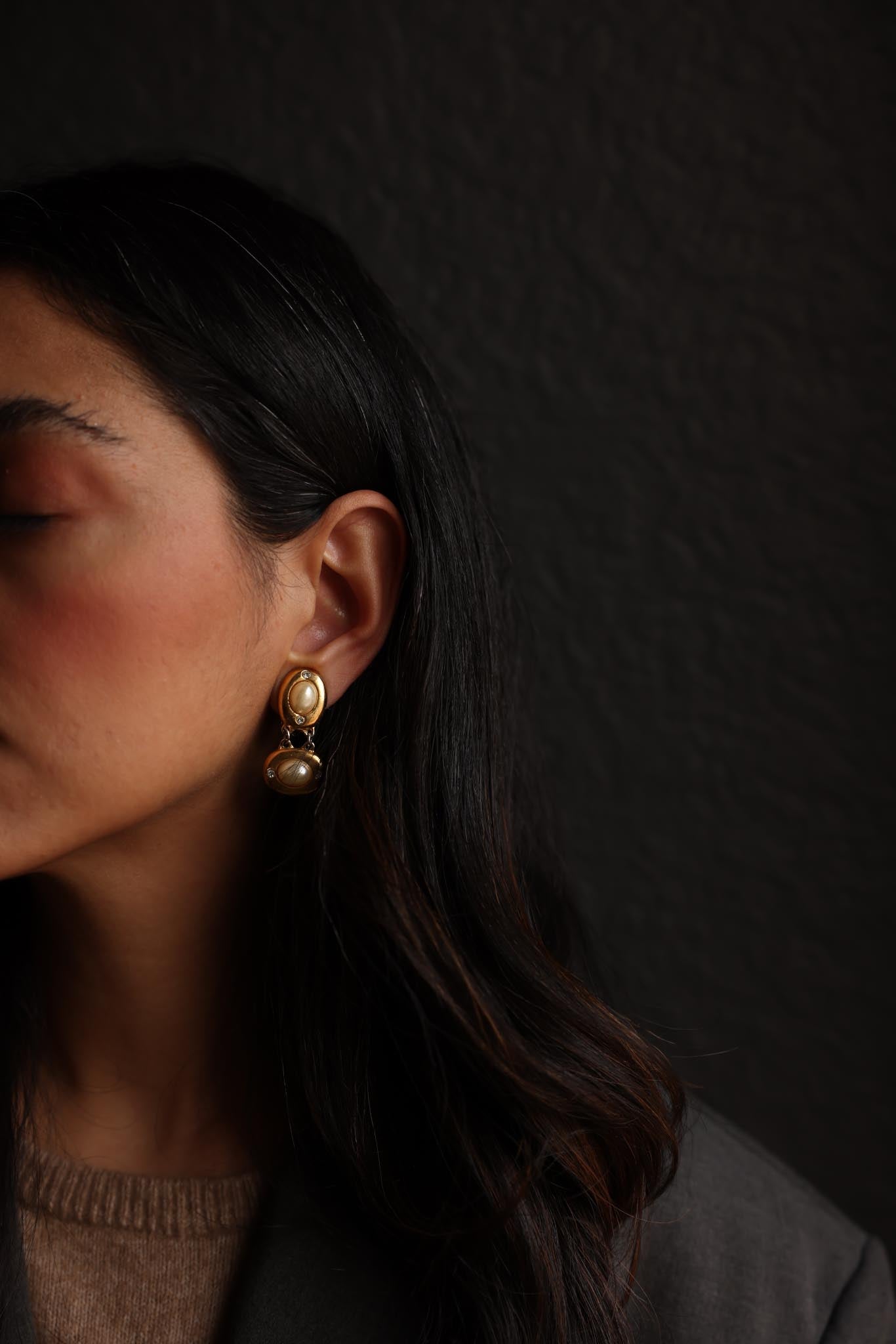Golden Pearl Drop Clip-On Earrings|Vintage Baazaar 