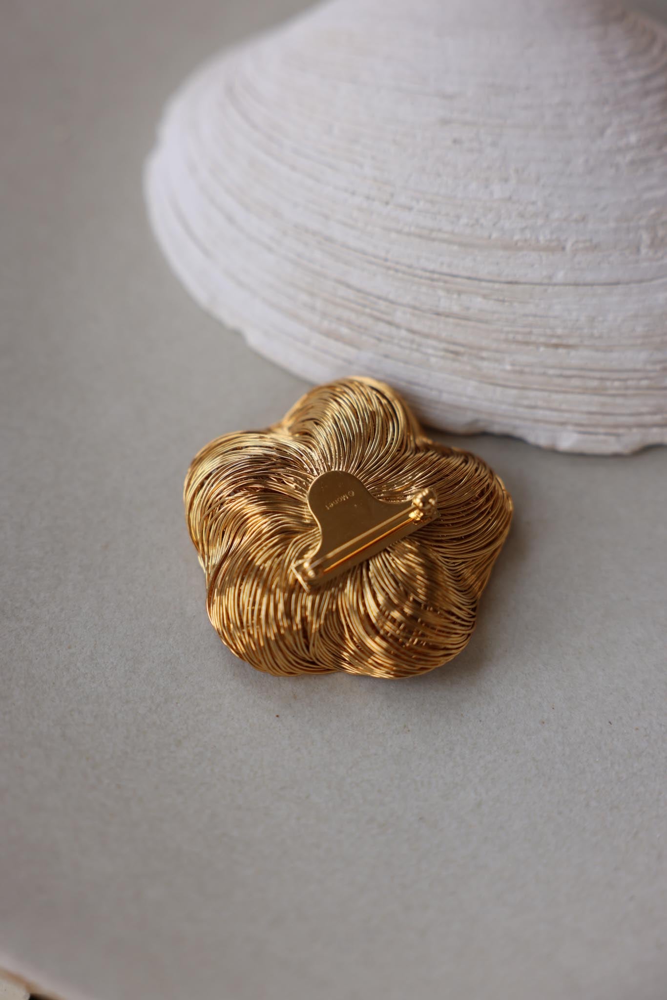 Monet Floral Brooch|Vintage Baazaar 