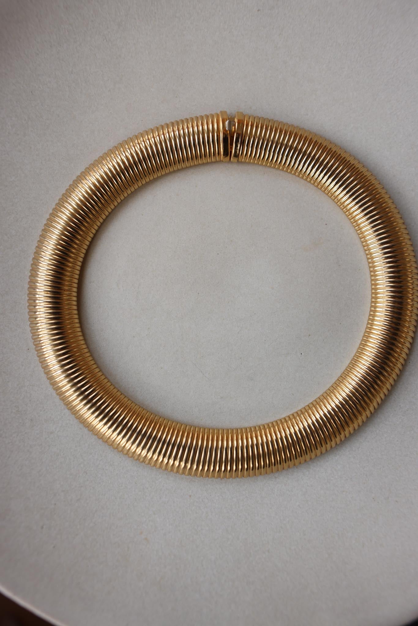 Vintage Gold-Tone Omega Chain Necklace|Vintage Baazaar 
