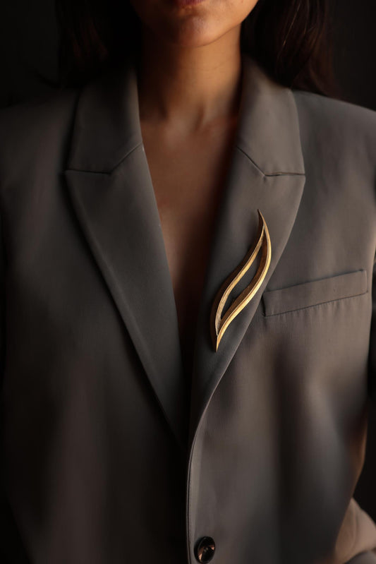 Sculptural Flame-Form Gold Brooch|Vintage Baazaar 