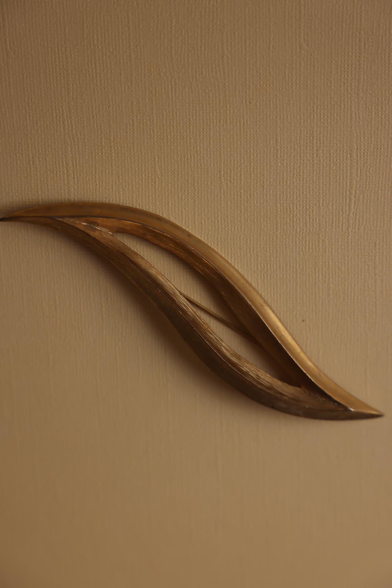 Sculptural Flame-Form Gold Brooch|Vintage Baazaar 