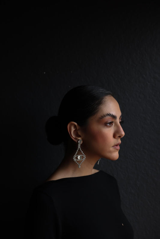 Glamour Arc Clip-On Earrings|Vintage Baazaar 