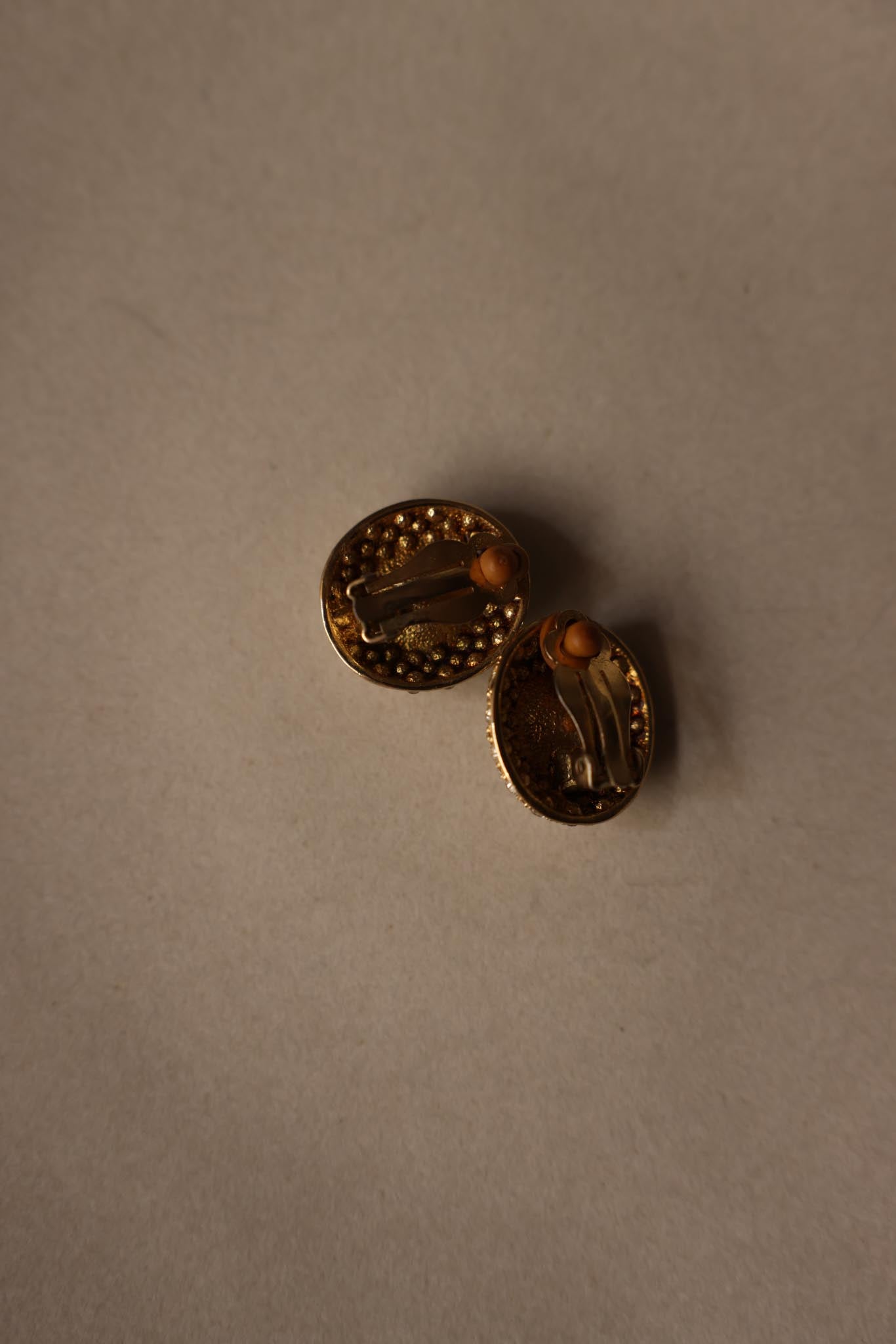 Navy Glass and Rhinestone Clip-On Earrings|Vintage Baazaar 