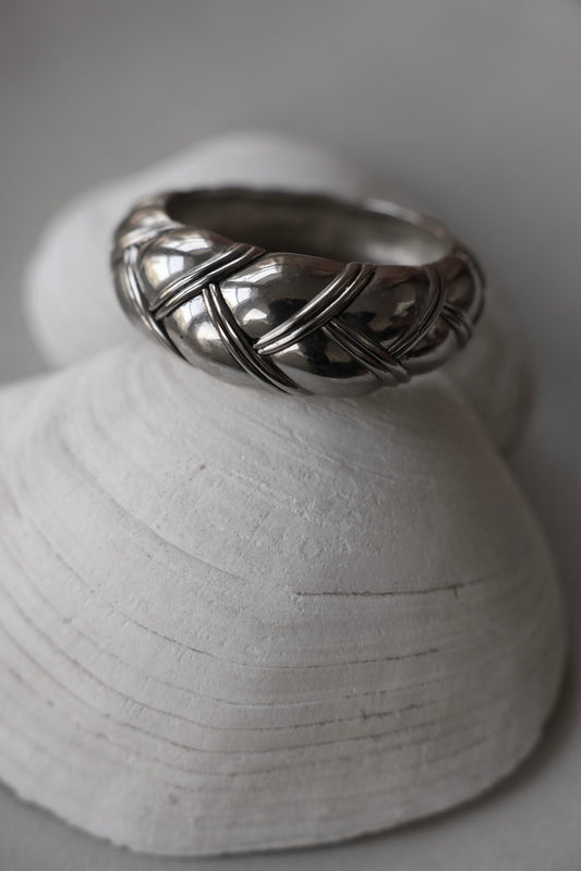 Silver-Tone Hinged Bracelet|Vintage Baazaar 