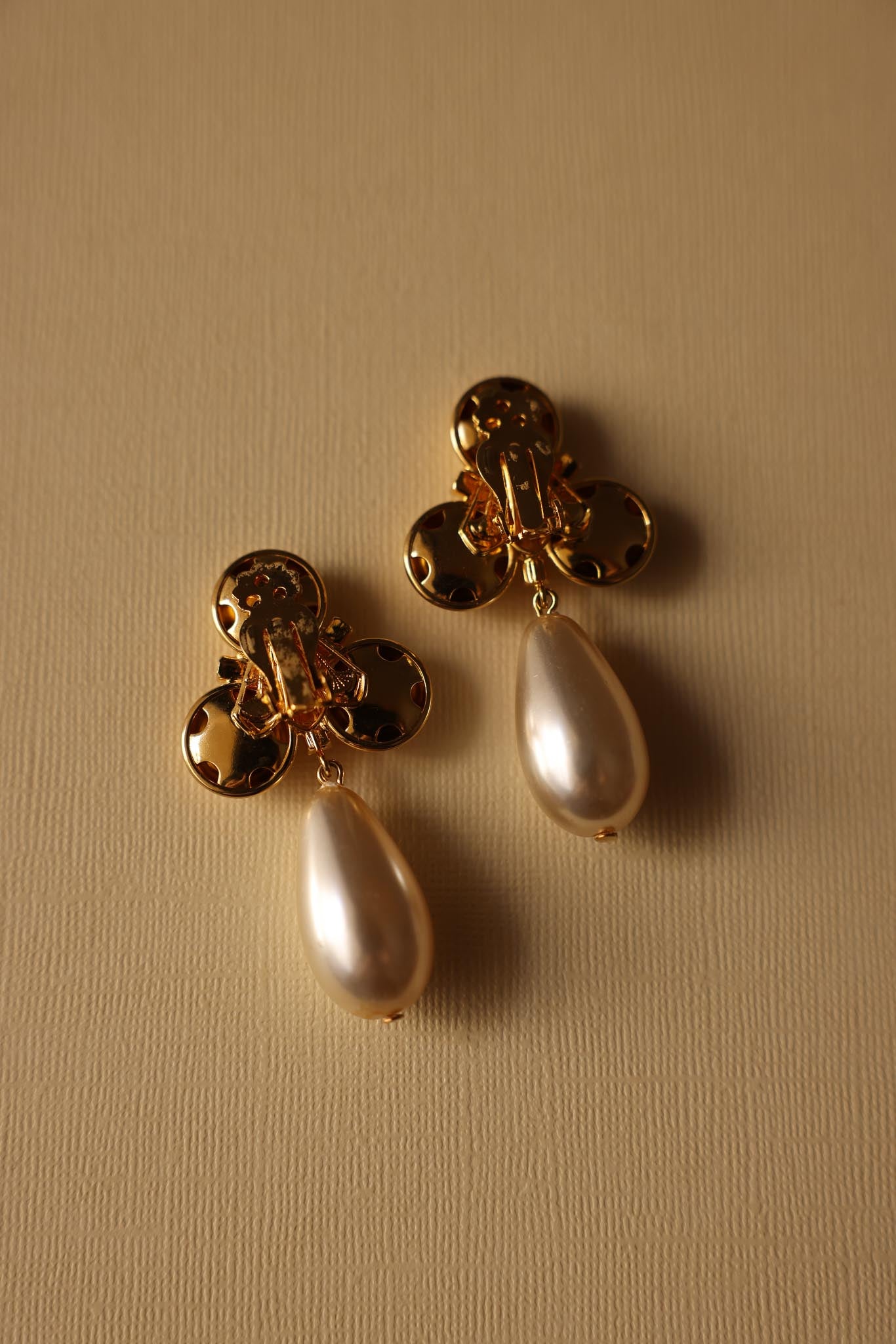 Gold Teardrop Pearl Clip-On Earrings with Rhinestones|Vintage Baazaar 