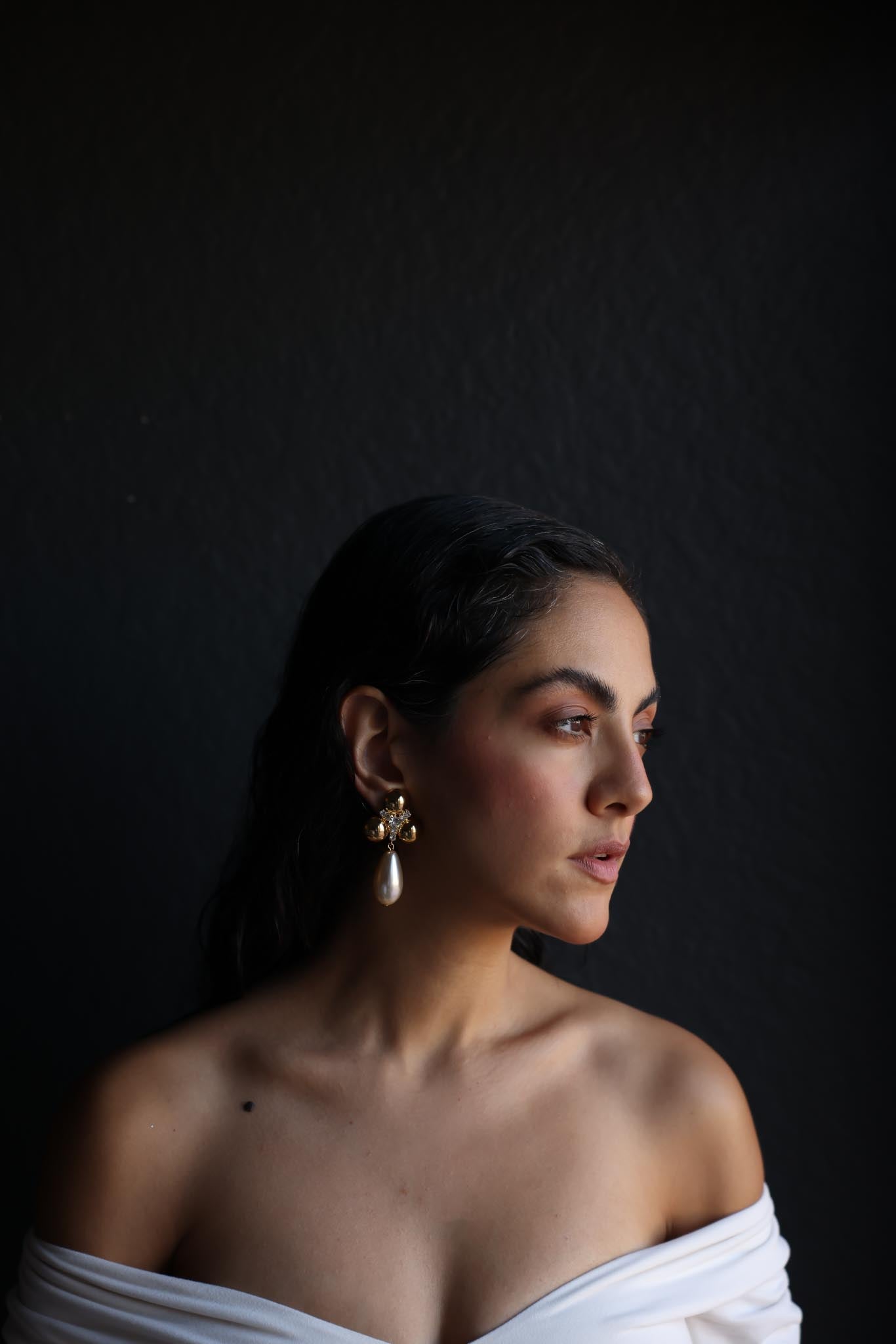 Gold Teardrop Pearl Clip-On Earrings with Rhinestones|Vintage Baazaar 