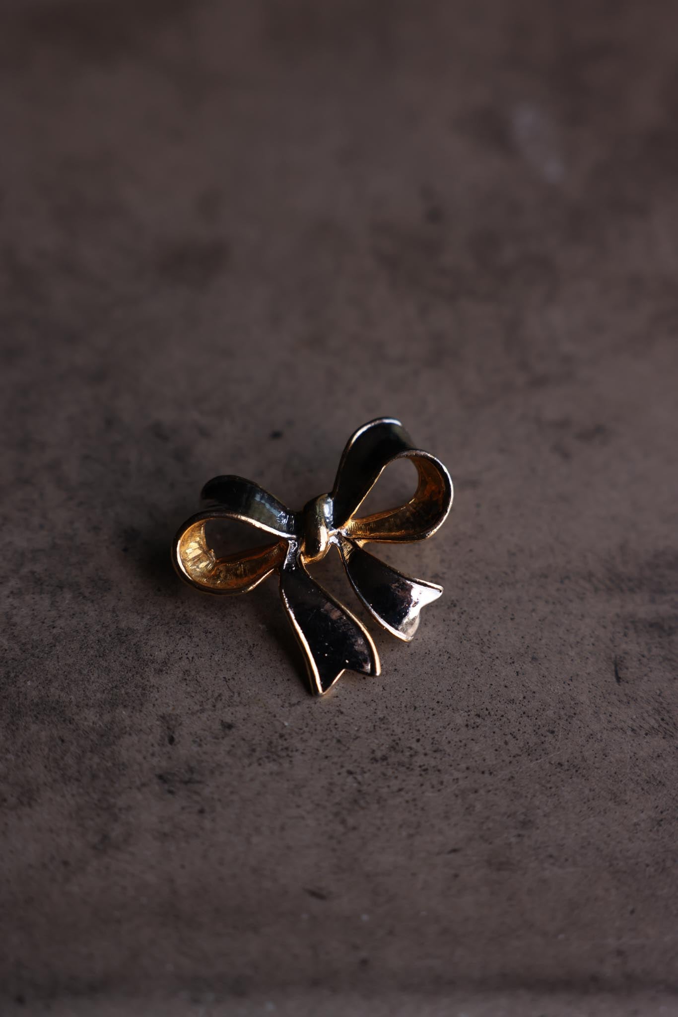 Two-Tone Ribbon Bow Brooch