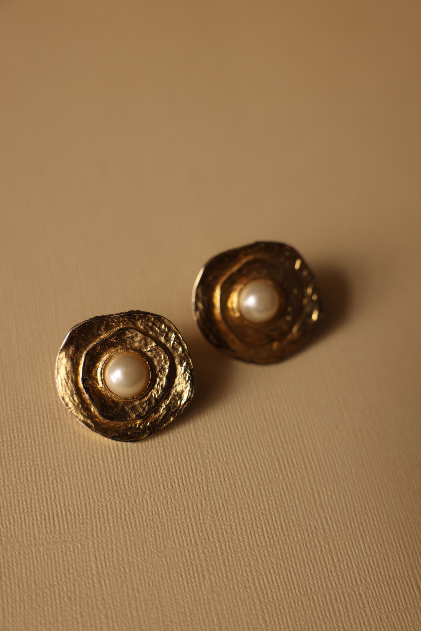 Rippled Clip-On Earrings with Faux Pearl Accent - Gold Tone|Vintage Baazaar 