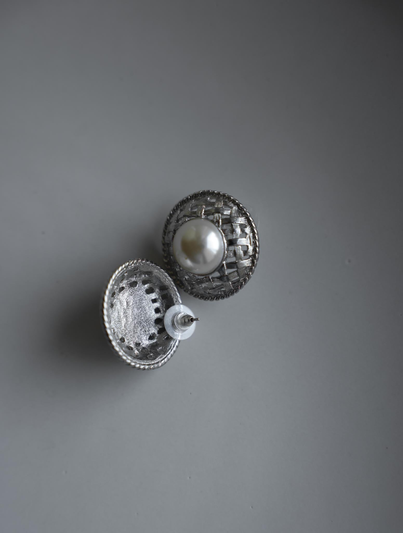 Silver-Tone Woven Dome Earrings with Faux Pearl|Vintage Baazaar 