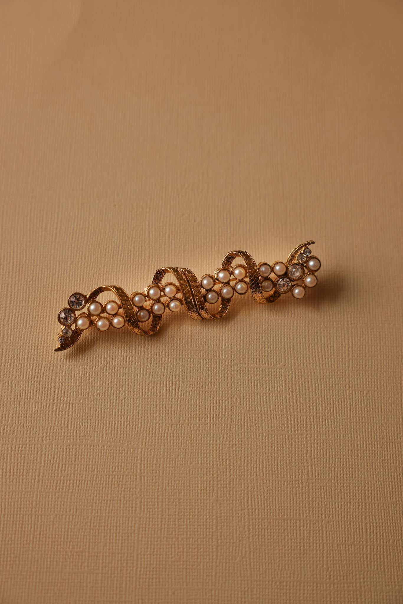 Gold-Plated Faux Pearl Spiral Brooch with Rhinestones|Vintage Baazaar 