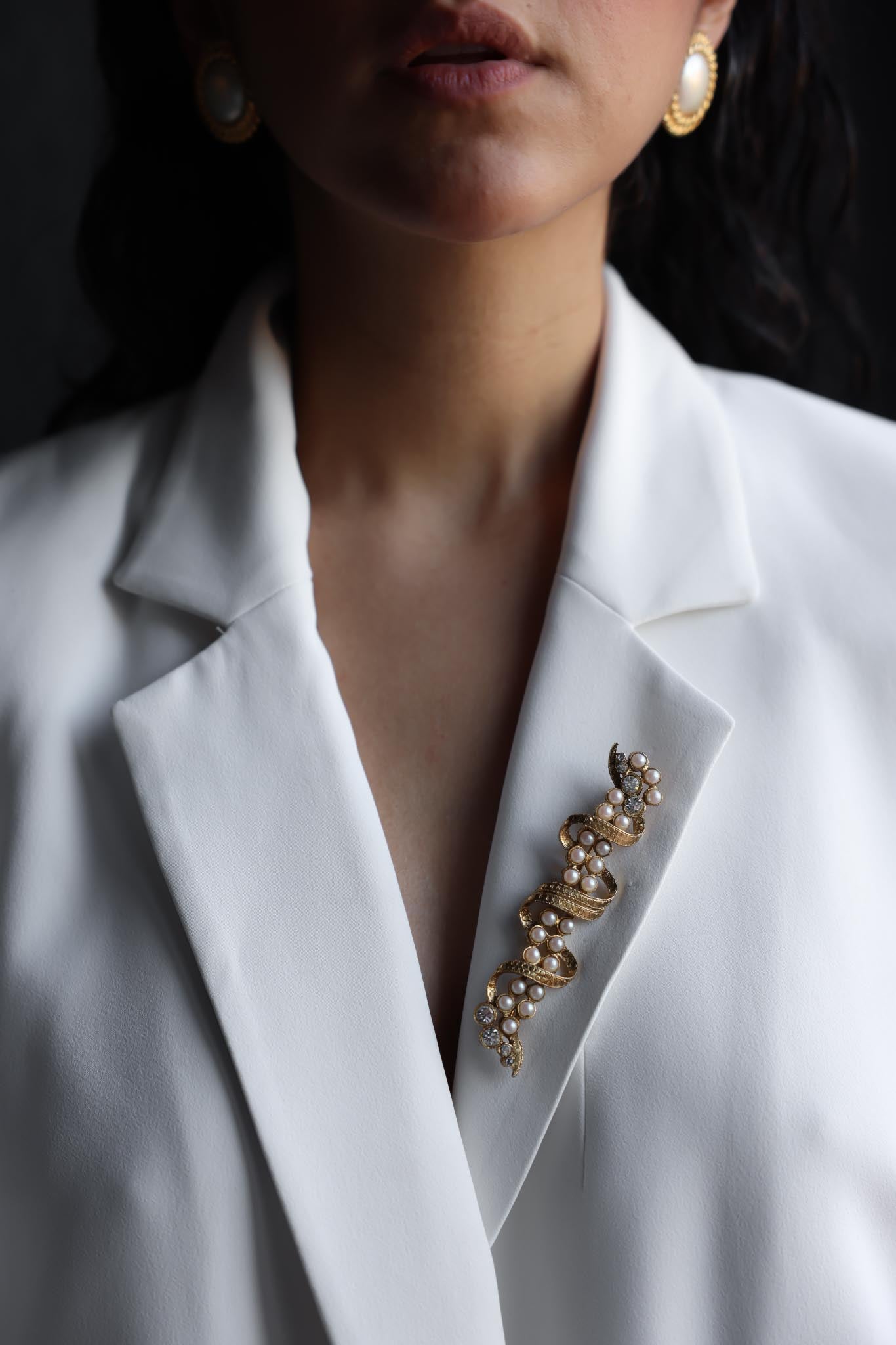 Gold-Plated Faux Pearl Spiral Brooch with Rhinestones|Vintage Baazaar 
