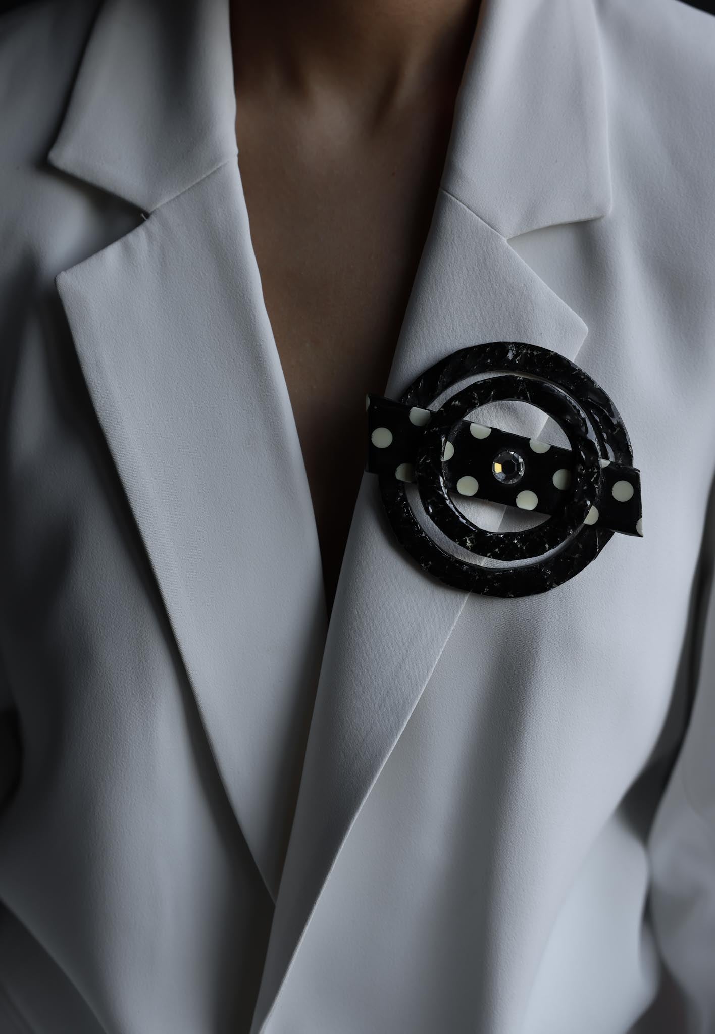 Vintage Black and White Geometric Brooch|Vintage Baazaar 