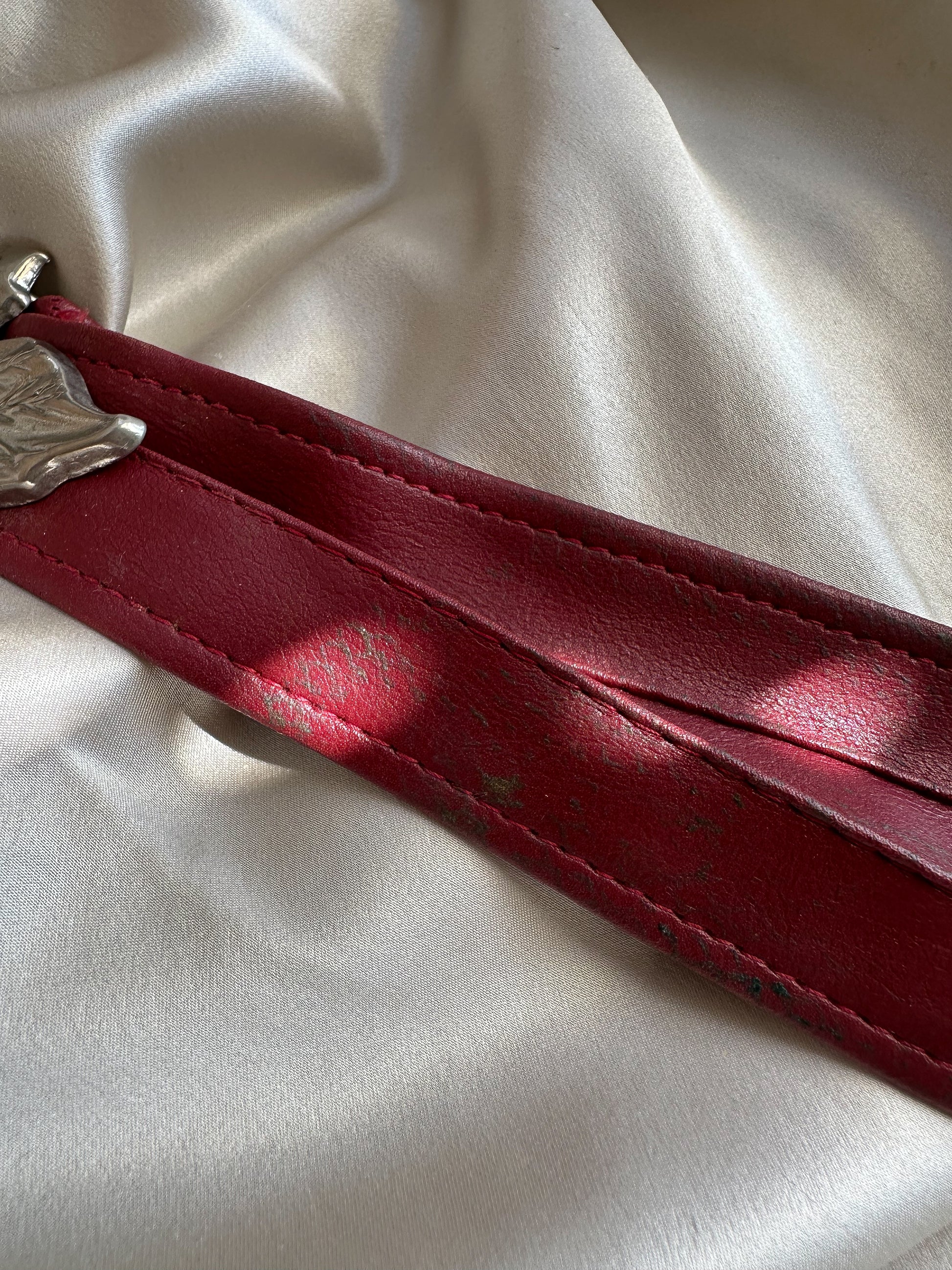 Crimson Maple Vintage Belt|Vintage Baazaar 